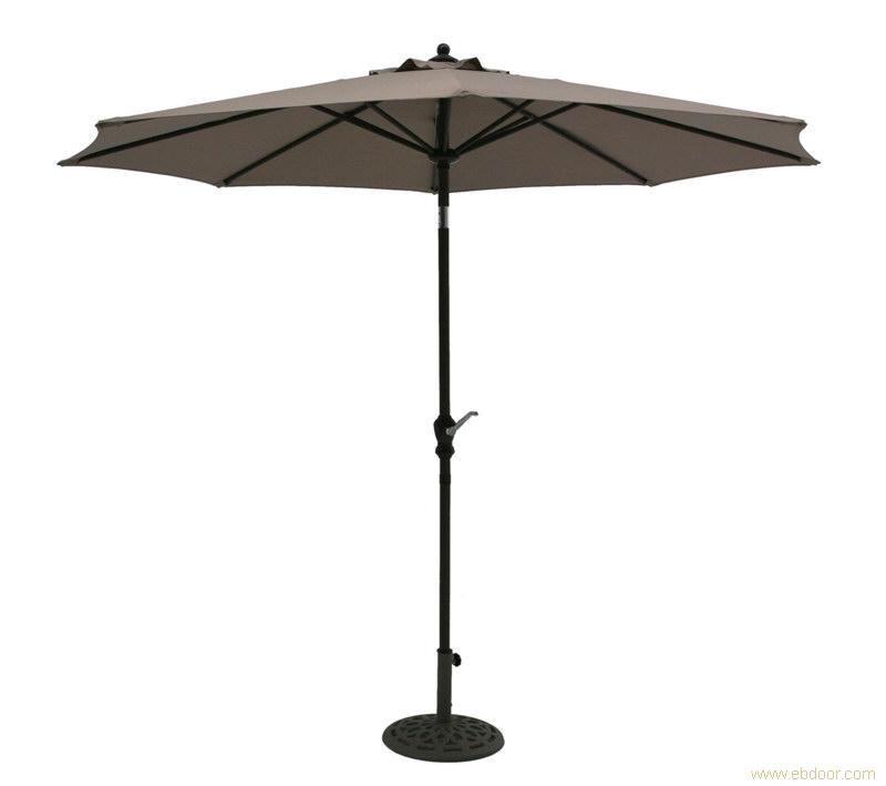 What are the benefits of a solar-powered sun umbrella?(pic1)